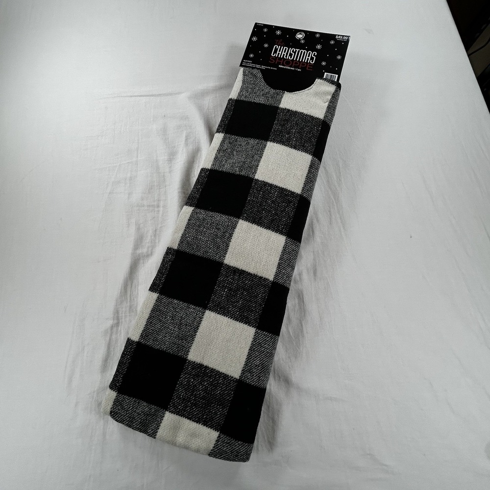 NEW Christmas Shoppe Tree Skirt 48" Black and White Buffalo Plaid Check Farm